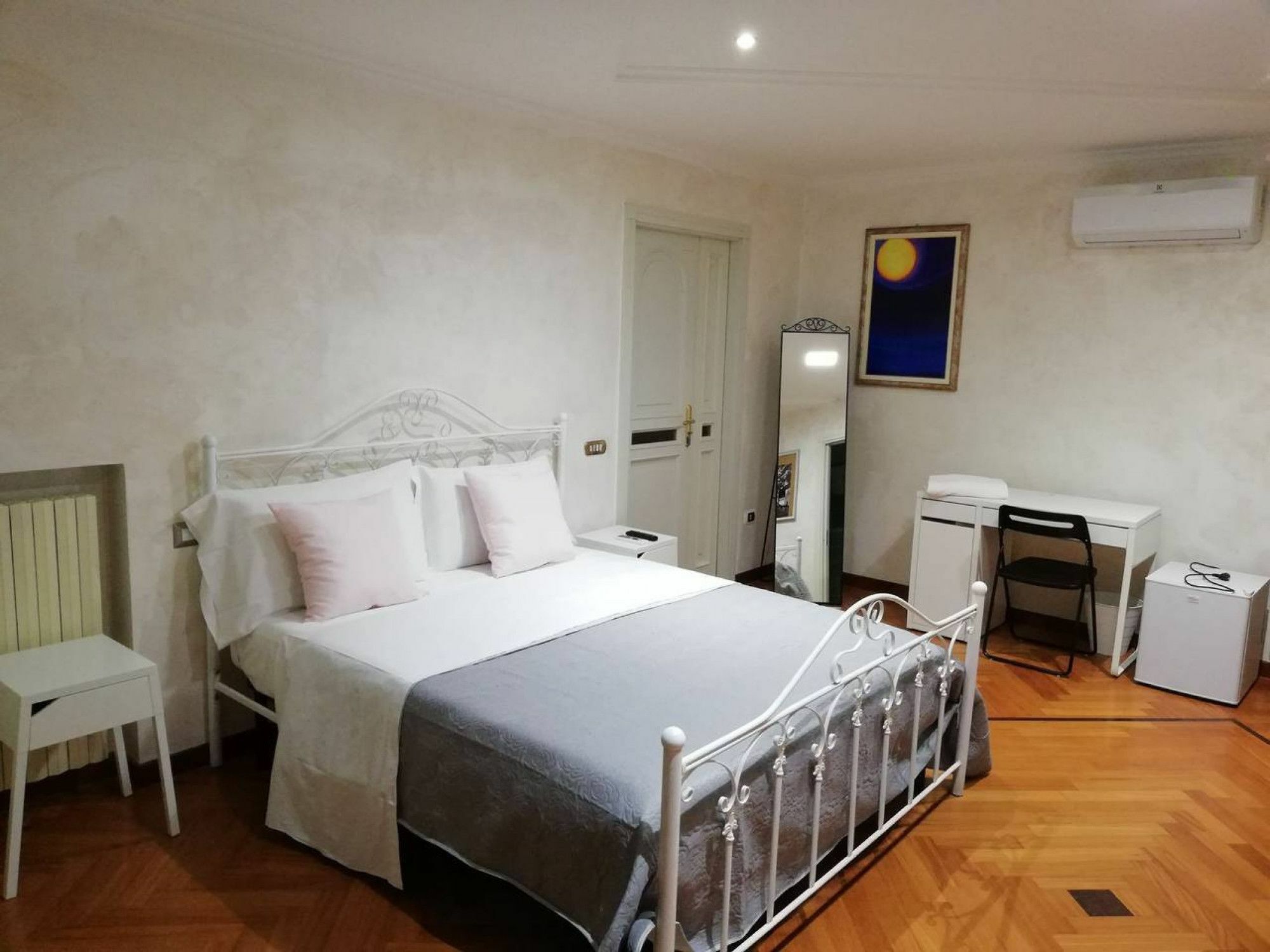 Dome Bed & Breakfast *